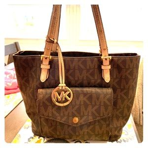 MICHAEL KORS HANDBAG